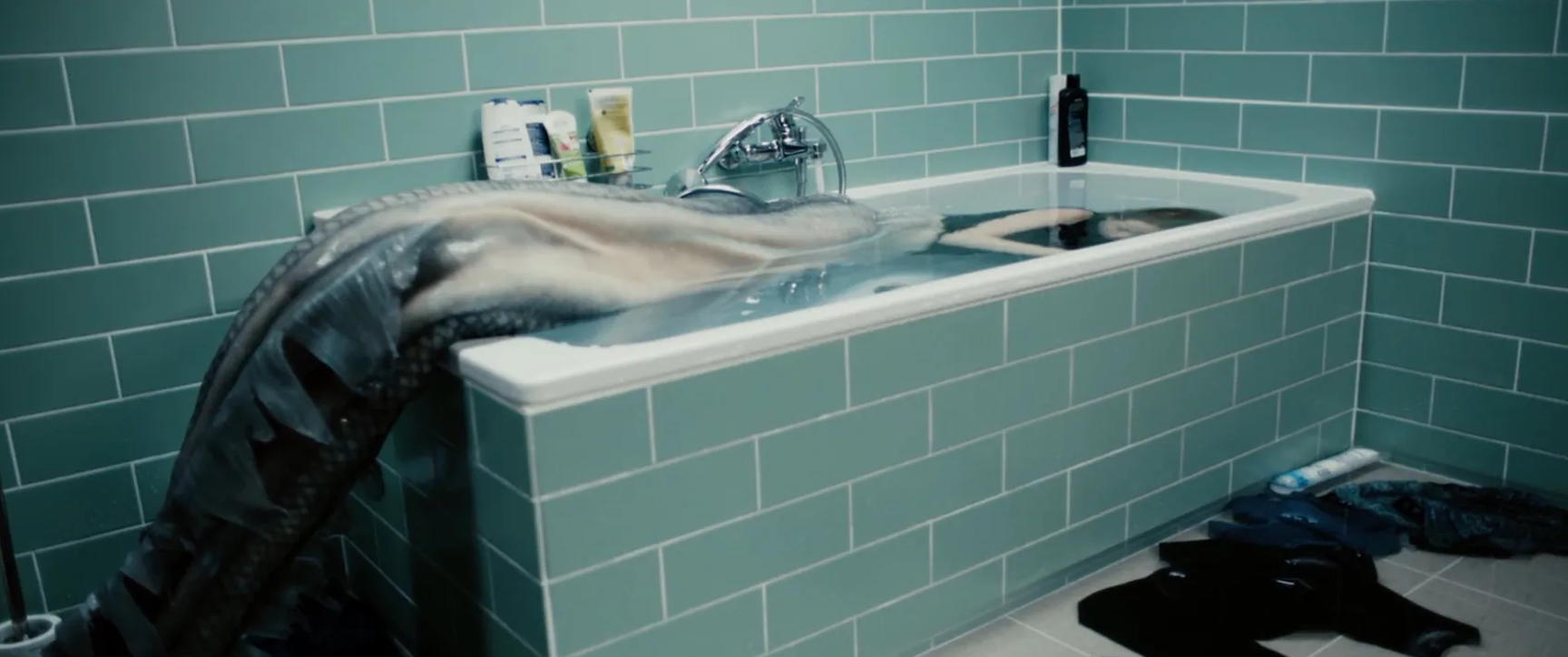 Blue My Mind Badewanne