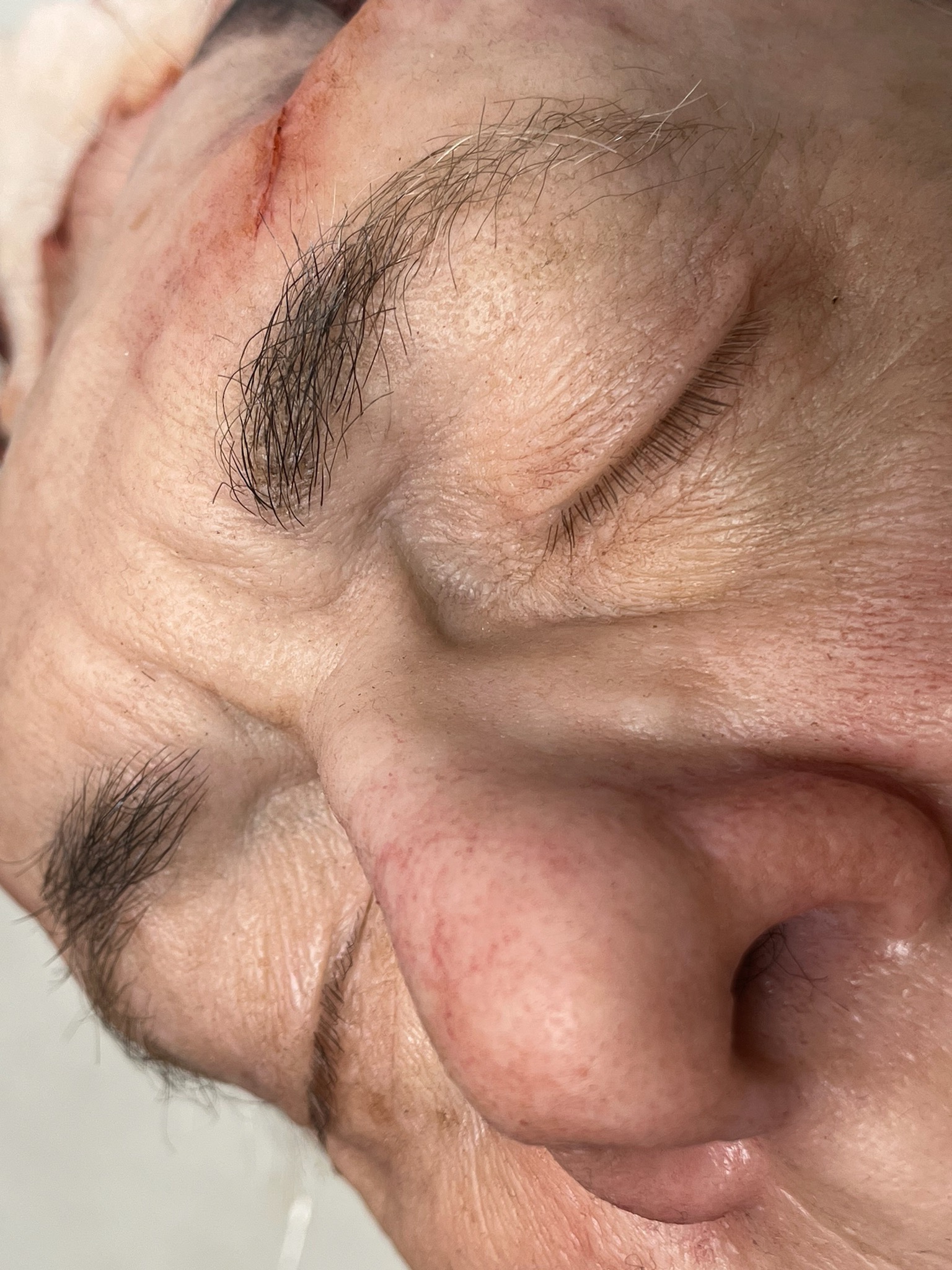 Leichenfigur in Filmszene