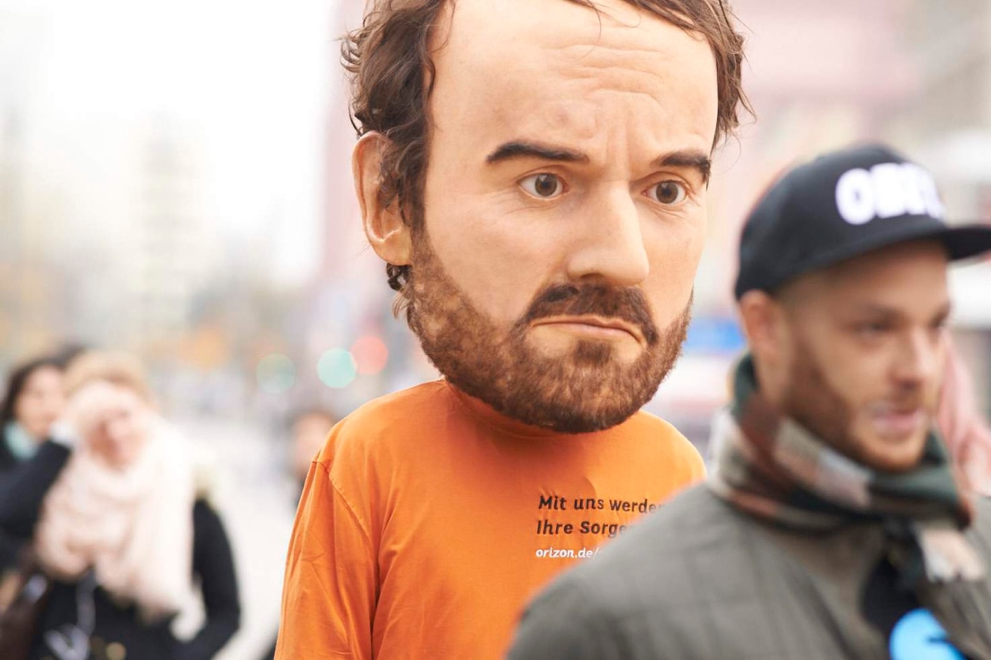 Riesensorgenkopf Maske Detail